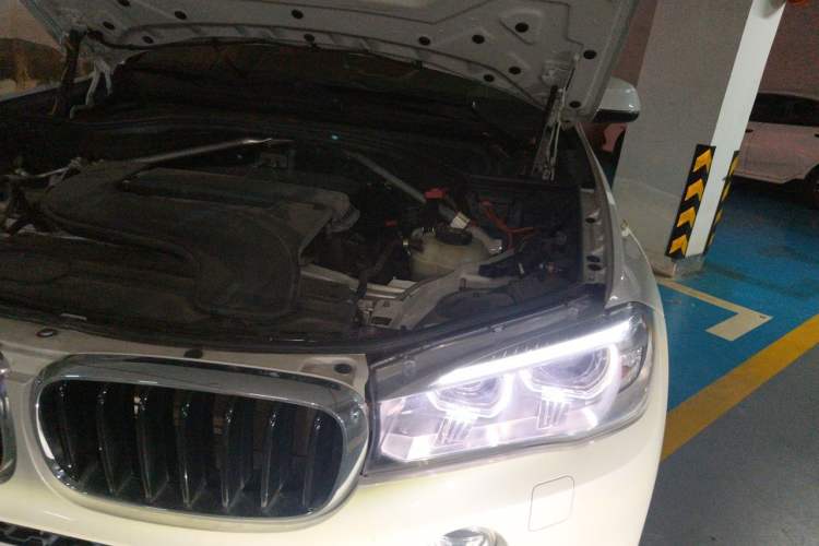 Used BMW X6 2019 xDrive28i M Sport Package Engine Bay Left