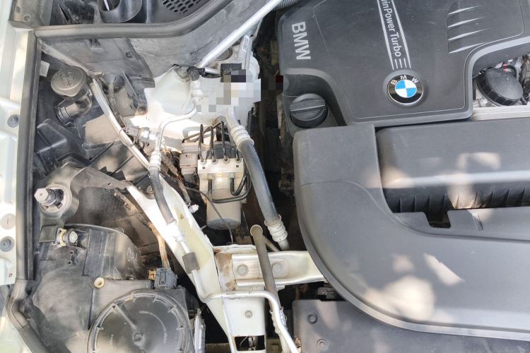 Used BMW X6 2019 xDrive28i M Sport Package Engine Bay Right