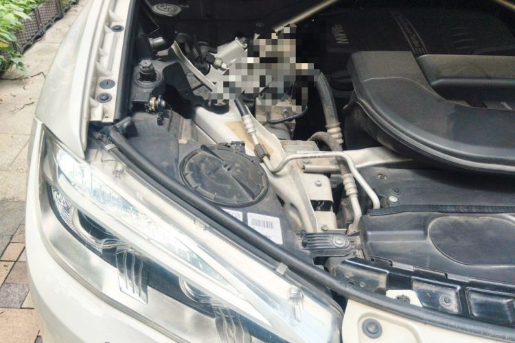 Used BMW X6 2019 xDrive28i M Sport Package Engine Bay Right