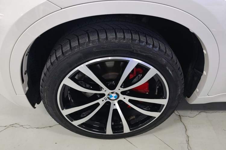 Used BMW X6 2019 xDrive28i M Sport Package Exterior 4