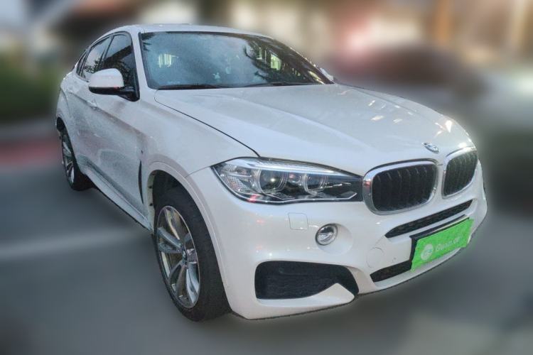 Used BMW X6 2019 xDrive28i M Sport Package Front Right 45 Deg