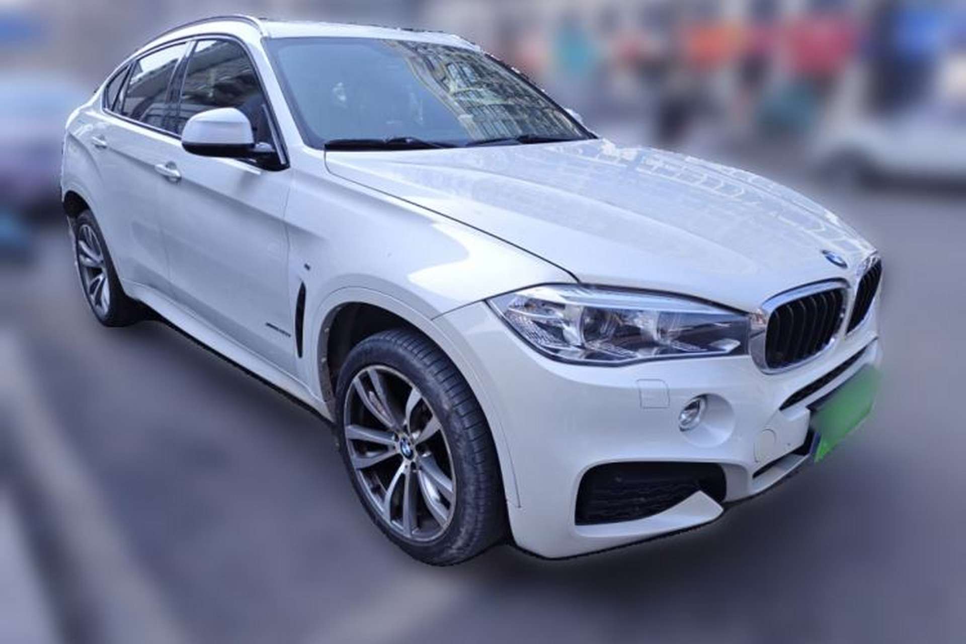 Used BMW X6 2019 xDrive28i M Sport Package Front Right 45 Deg
