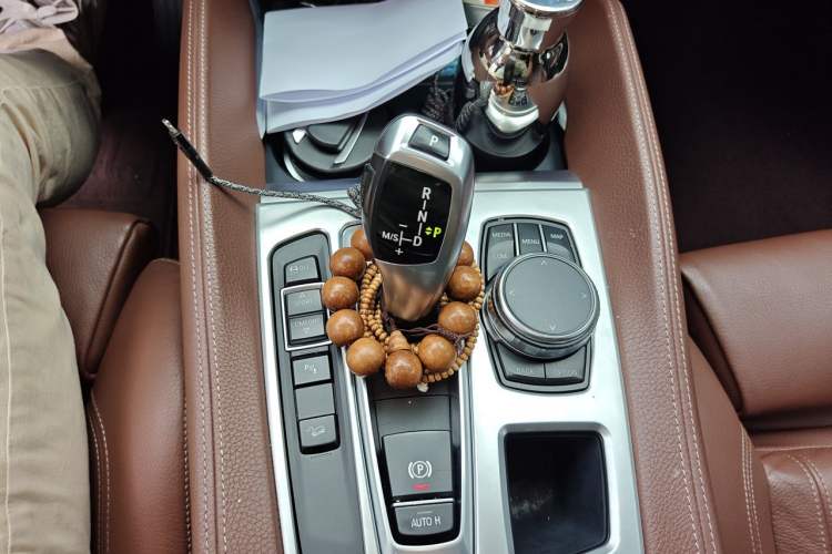 Used BMW X6 2019 xDrive28i M Sport Package Gear Lever