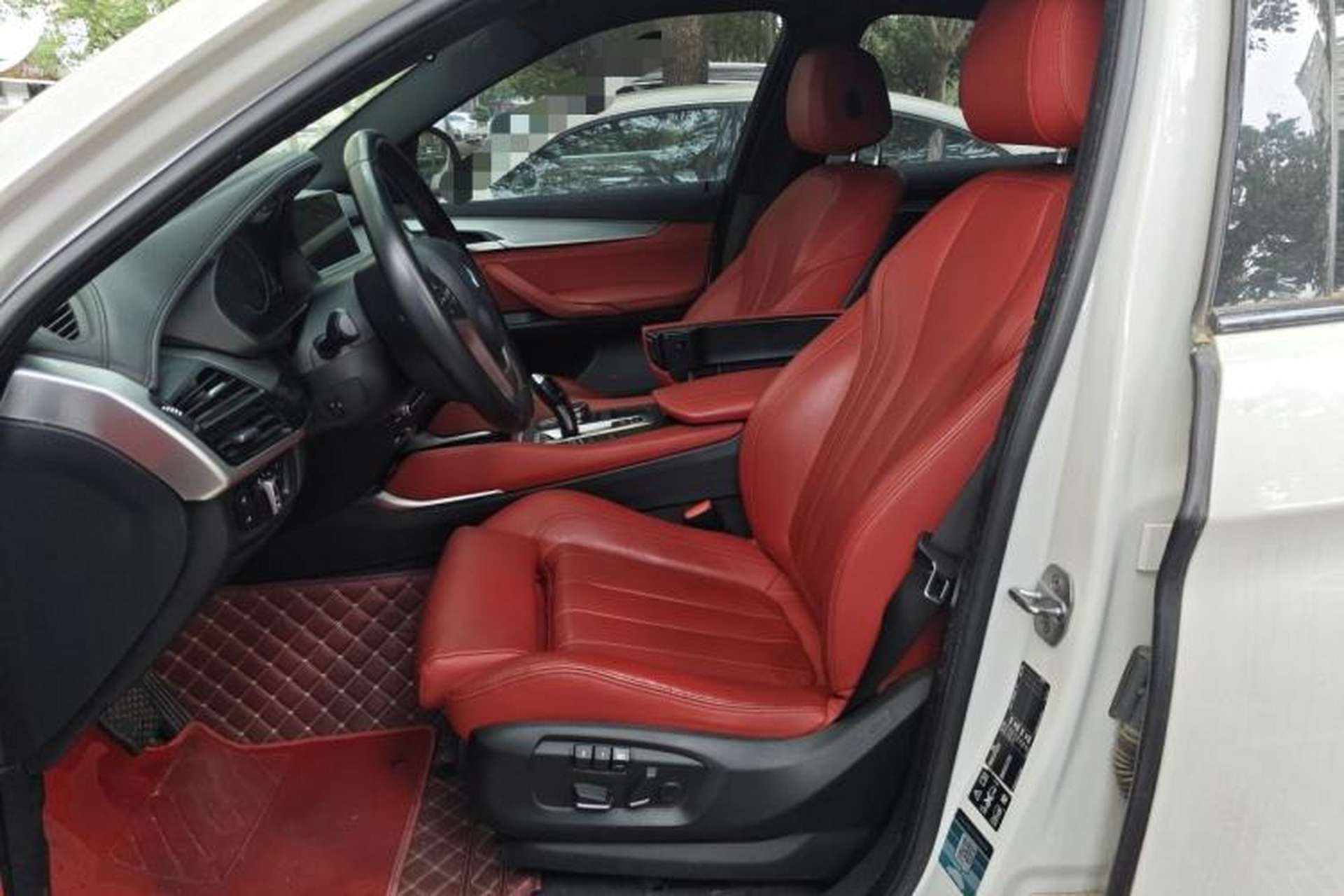 Used BMW X6 2019 xDrive28i M Sport Package Left Front Seat