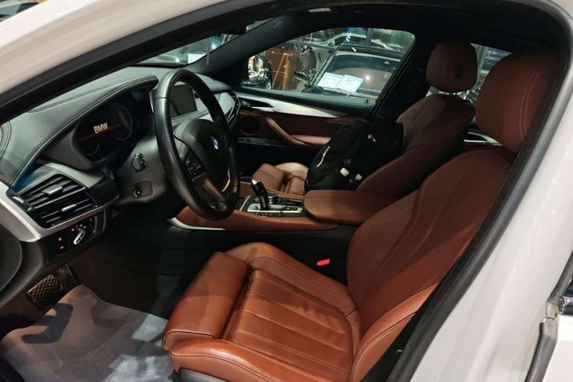 Used BMW X6 2019 xDrive28i M Sport Package Left Front Seat
