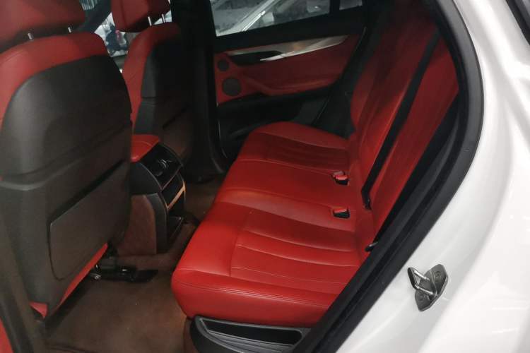 Used BMW X6 2019 xDrive35i M Sport Package Left Rear Seat