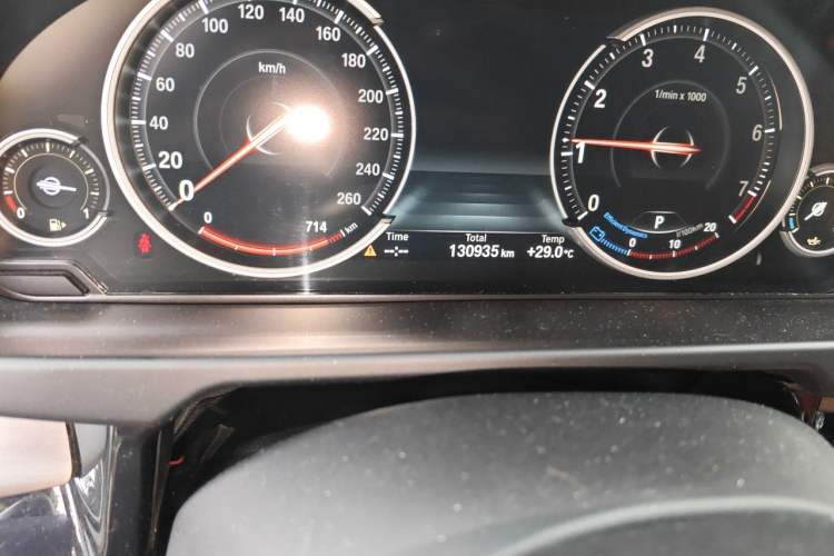 Used BMW X6 2019 xDrive28i M Sport Package Odometer Close Up
