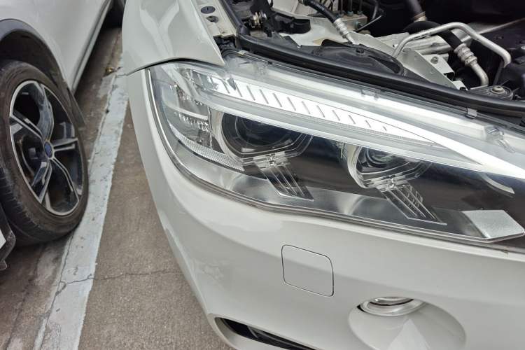 Used BMW X6 2019 xDrive28i M Sport Package Right Front Headlight