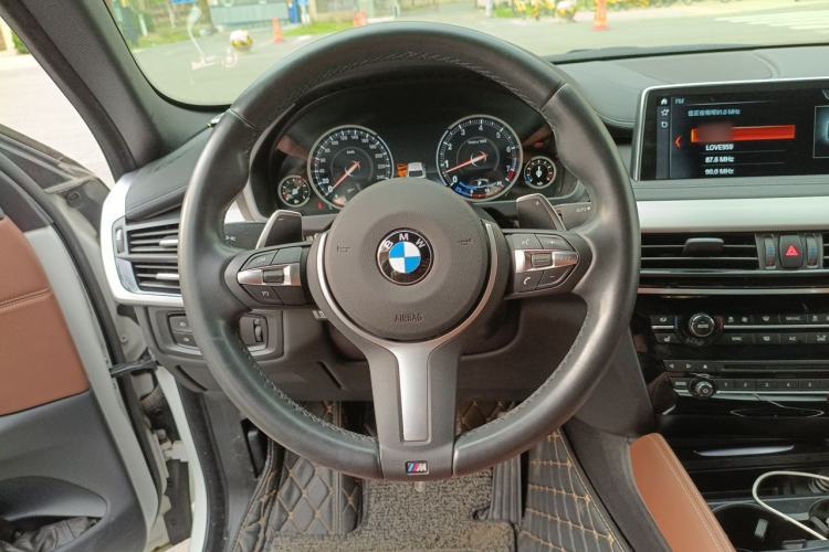 Used BMW X6 2019 xDrive35i M Sport Package Steering Wheel