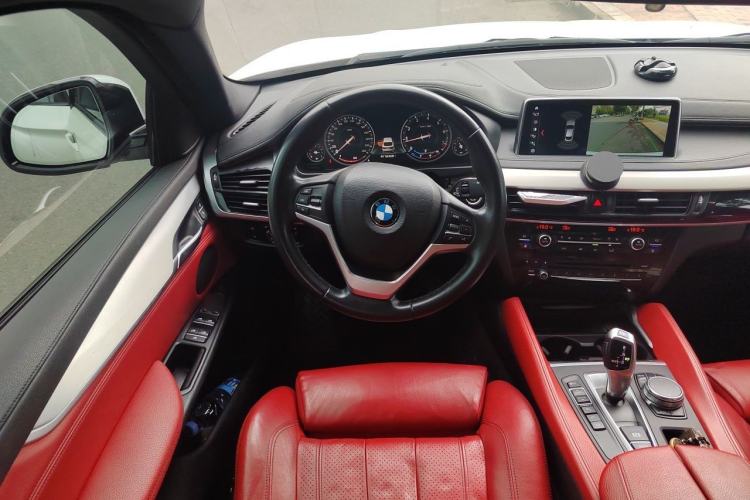 Used BMW X6 2019 xDrive28i M Sport Package Steering Wheel
