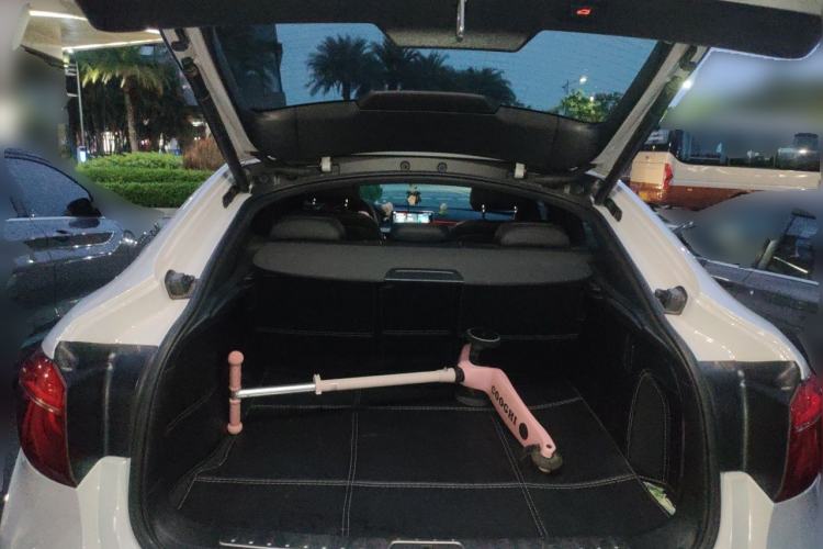 Used BMW X6 2019 xDrive28i M Sport Package Trunk