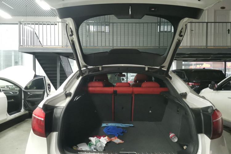 Used BMW X6 2019 xDrive35i M Sport Package Trunk
