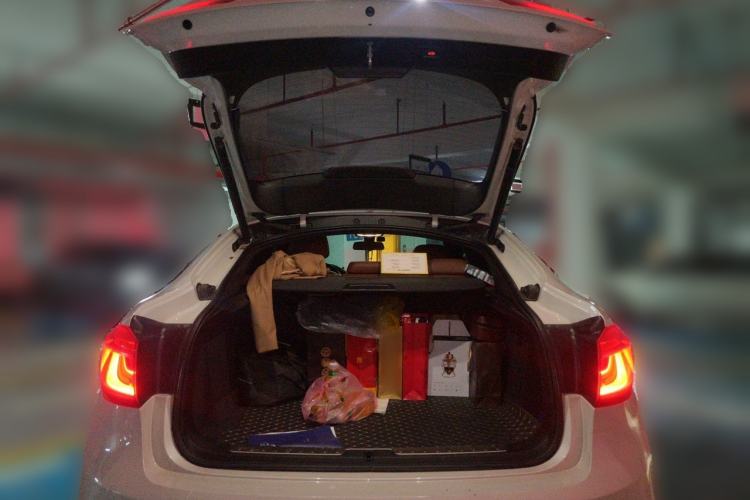 Used BMW X6 2019 xDrive28i M Sport Package Trunk