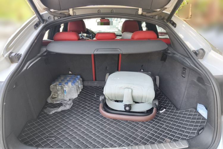 Used BMW X6 2019 xDrive28i M Sport Package Trunk