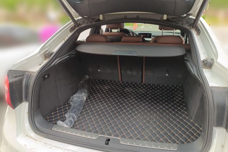 Used BMW X6 2019 xDrive35i M Sport Package Trunk