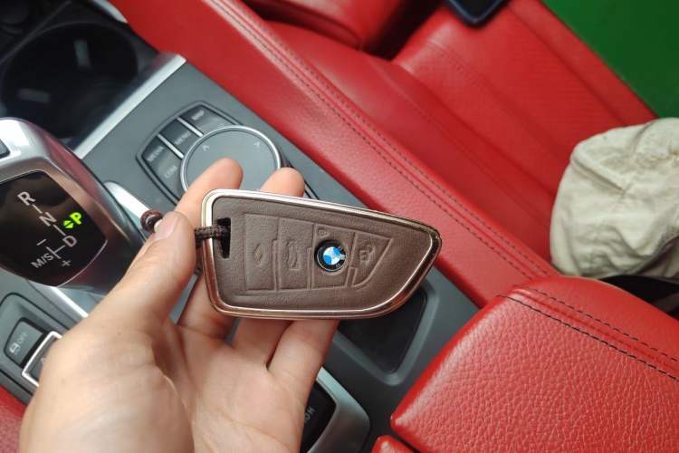 Used BMW X6 2019 xDrive28i M Sport Package Vehicle Key