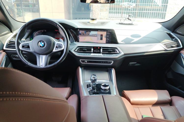 Used BMW X6 2020 xDrive40i M Sport Package Center Console