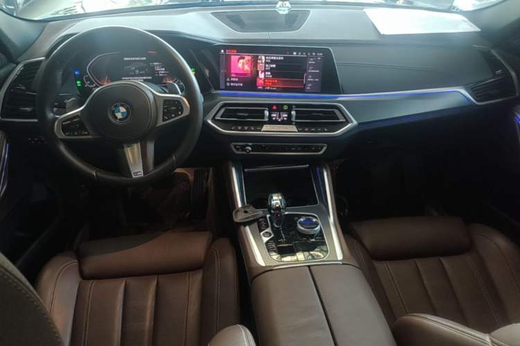 Used BMW X6 2020 xDrive30i M Sport Package Center Console