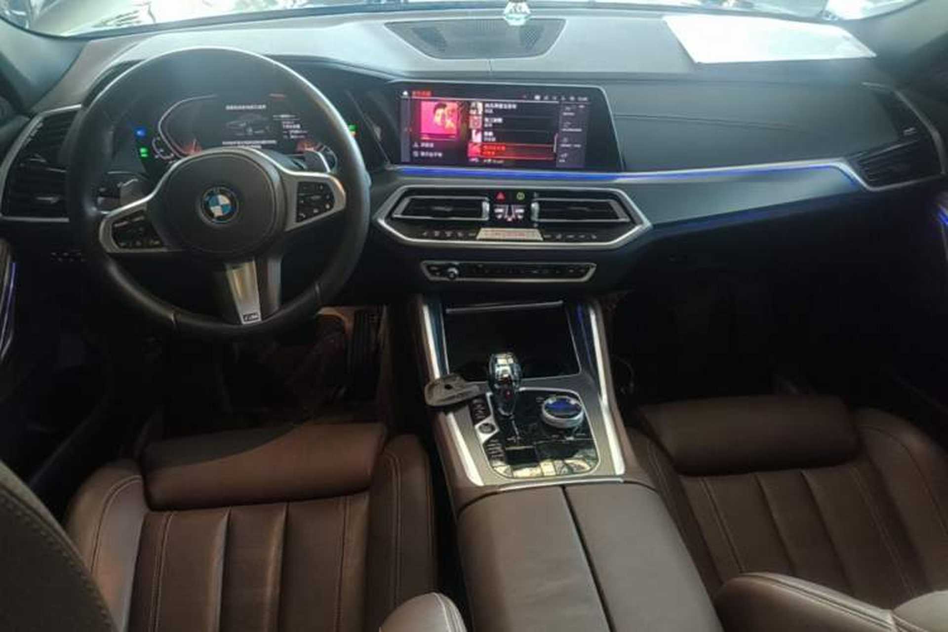 Used BMW X6 2020 xDrive30i M Sport Package Center Console