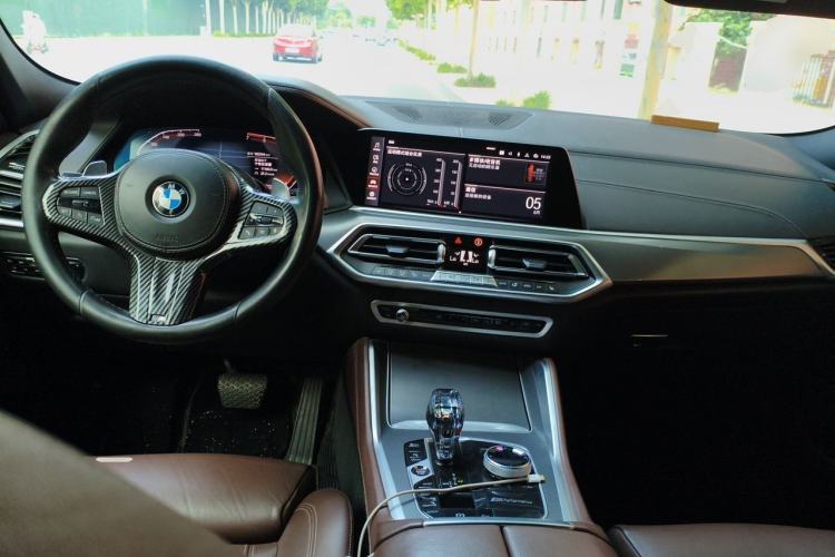 Used BMW X6 2020 xDrive30i M Sport Package Center Console