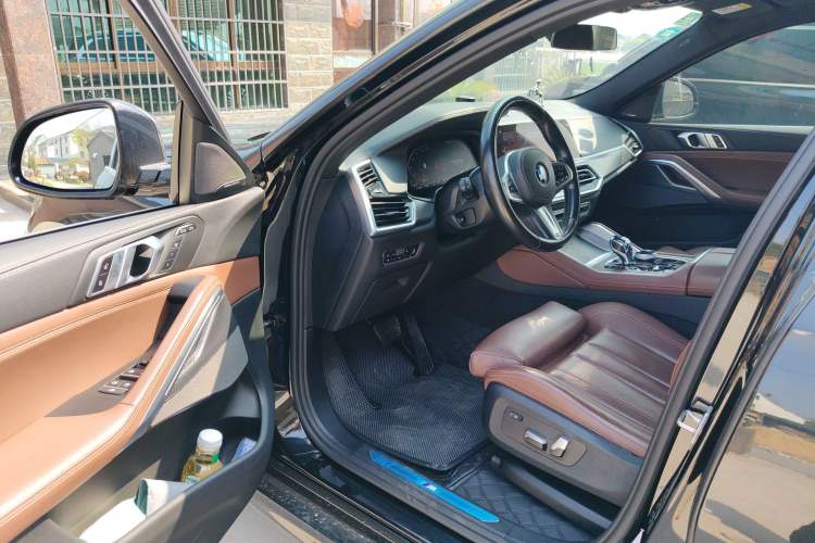 Used BMW X6 2020 xDrive40i M Sport Package Driver Seat