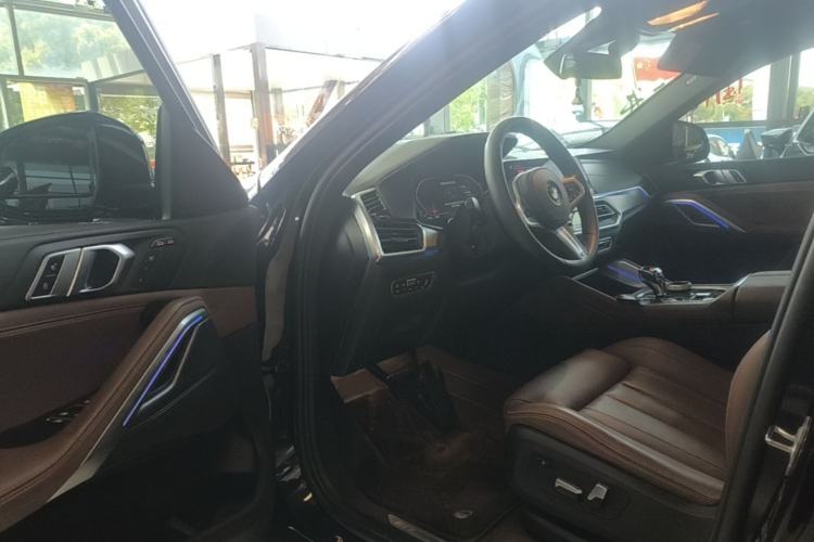 Used BMW X6 2020 xDrive30i M Sport Package Driver Seat