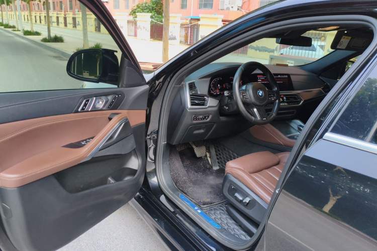 Used BMW X6 2020 xDrive30i M Sport Package Driver Seat