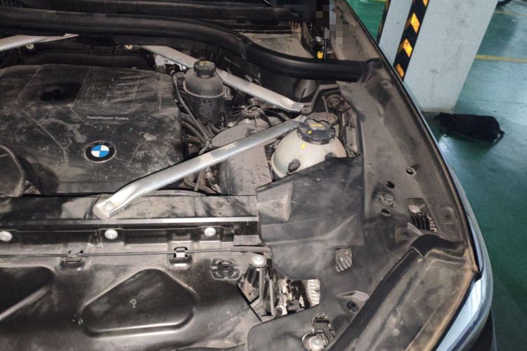 Used BMW X6 2020 xDrive30i M Sport Package Engine Bay Left