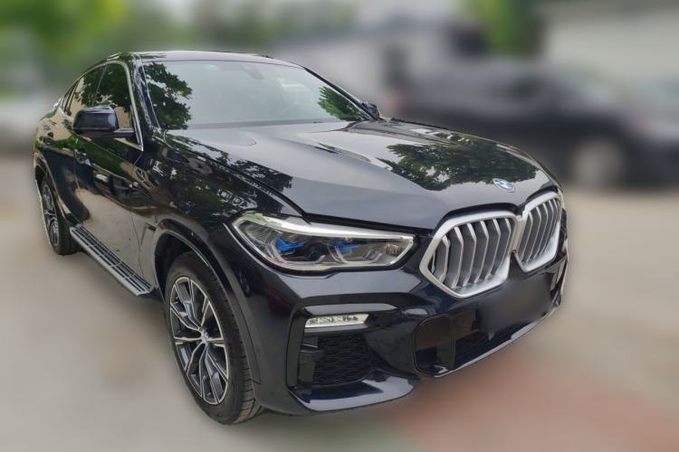 Used BMW X6 2020 xDrive40i M Sport Package Front Right 45 Deg
