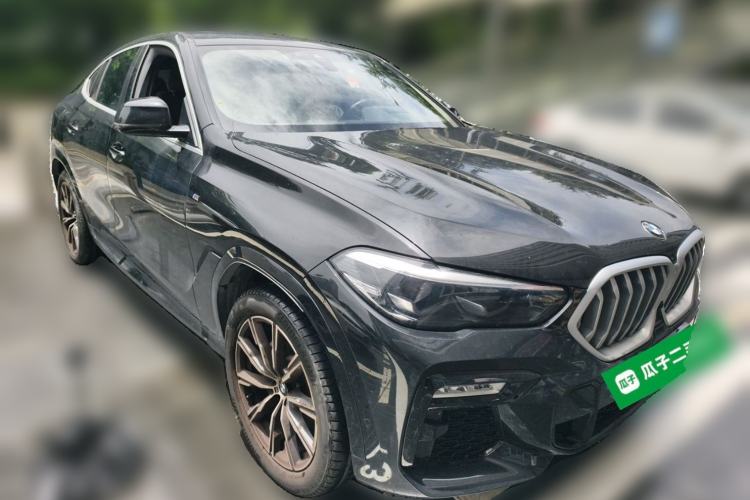 Used BMW X6 2020 xDrive30i M Sport Package Front Right 45 Deg