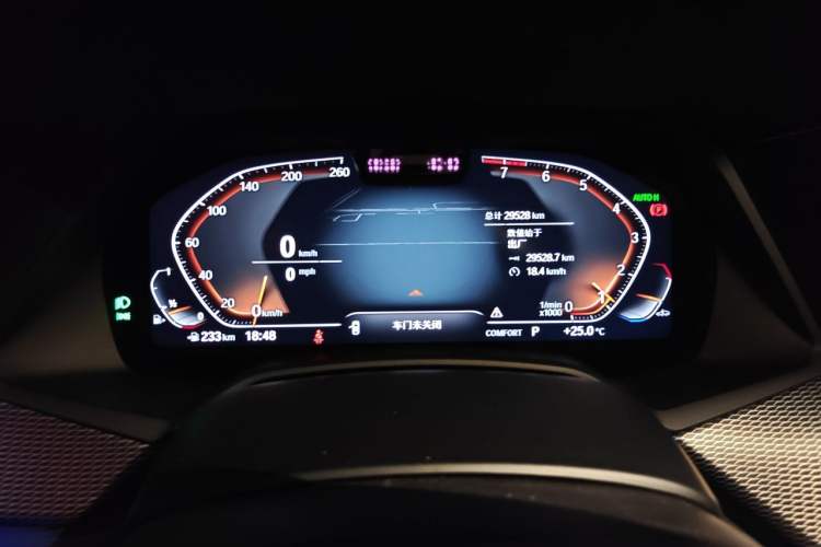 Used BMW X6 2020 xDrive40i Luxury Model with M Sport Package Instrument Cluster