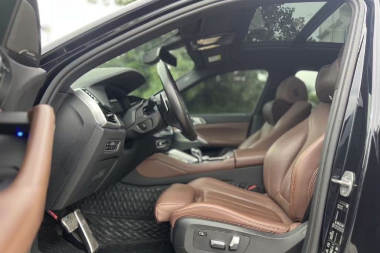 Used BMW X6 2020 xDrive40i M Sport Package Interior 1