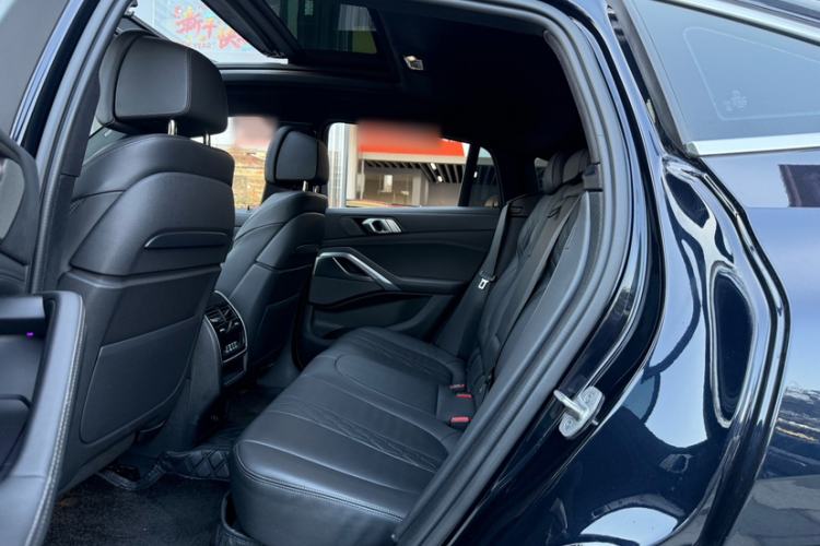 Used BMW X6 2020 xDrive40i Luxury Model with M Sport Package Interior 2