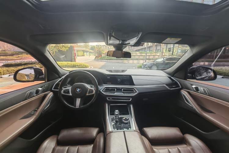 Used BMW X6 2020 xDrive30i M Sport Package Interior 3