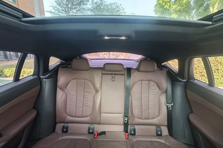 Used BMW X6 2020 xDrive30i M Sport Package Interior 5