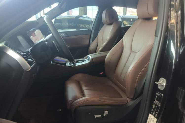 Used BMW X6 2020 xDrive30i M Sport Package Left Front Seat