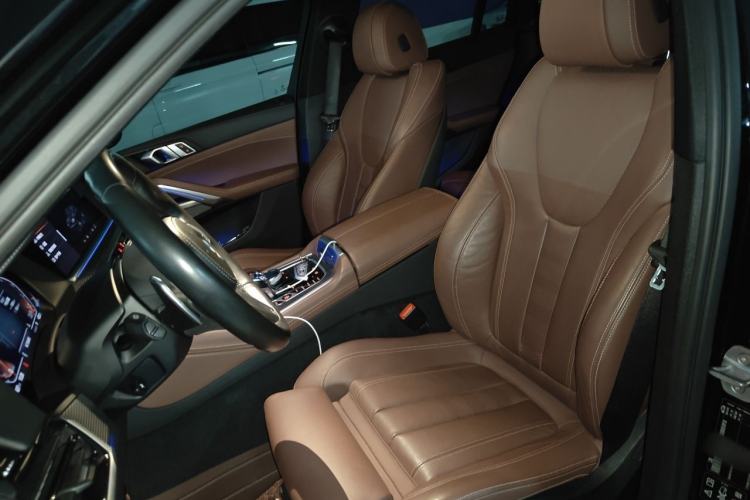 Used BMW X6 2020 xDrive40i M Sport Package Left Front Seat