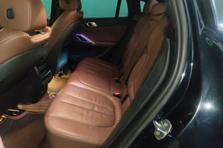 Used BMW X6 2020 xDrive30i M Sport Package Left Rear Seat