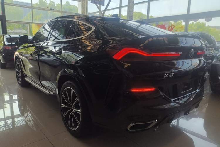 Used BMW X6 2020 xDrive30i M Sport Package Rear Left 45 Deg
