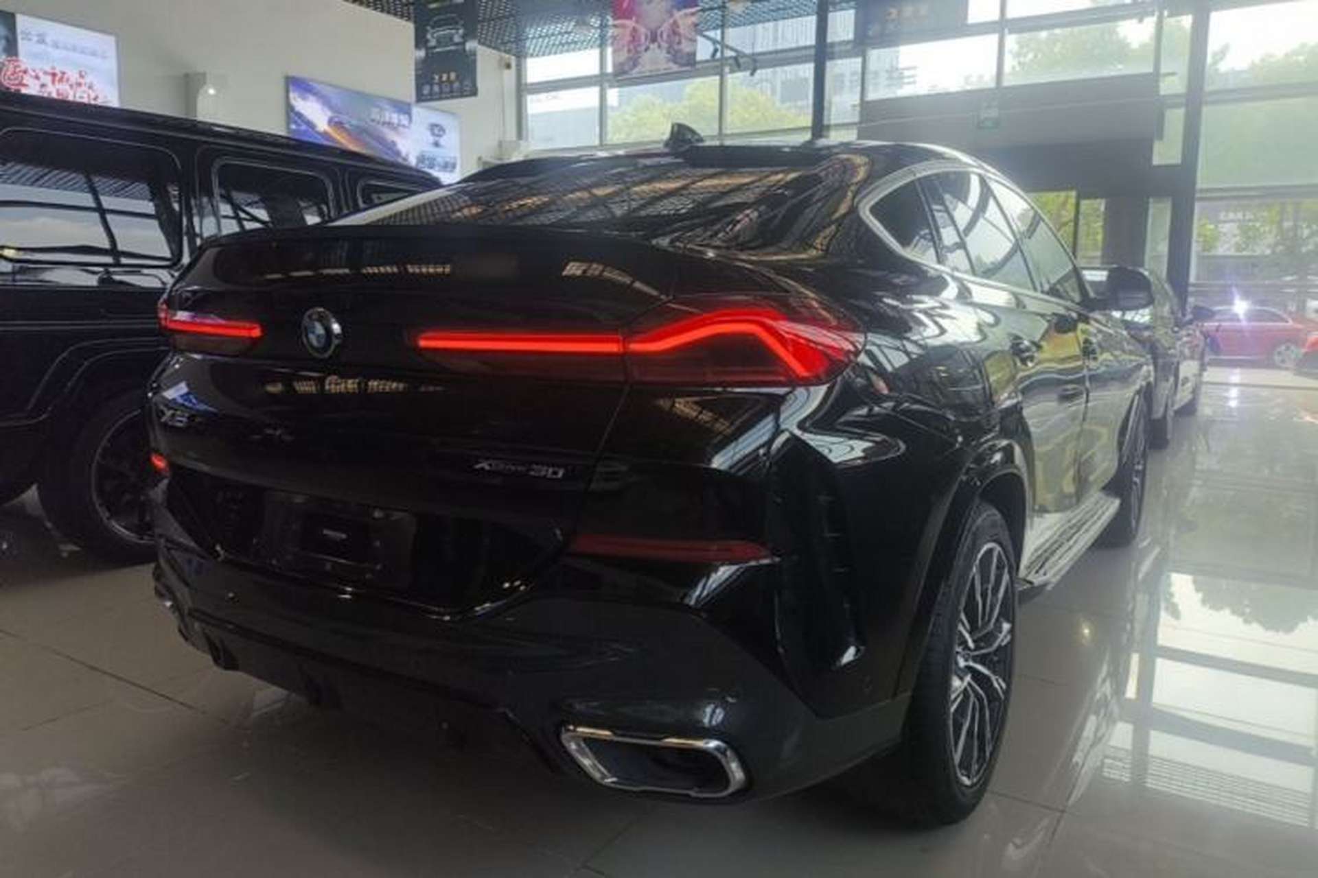 Used BMW X6 2020 xDrive30i M Sport Package Rear Right 45 Deg