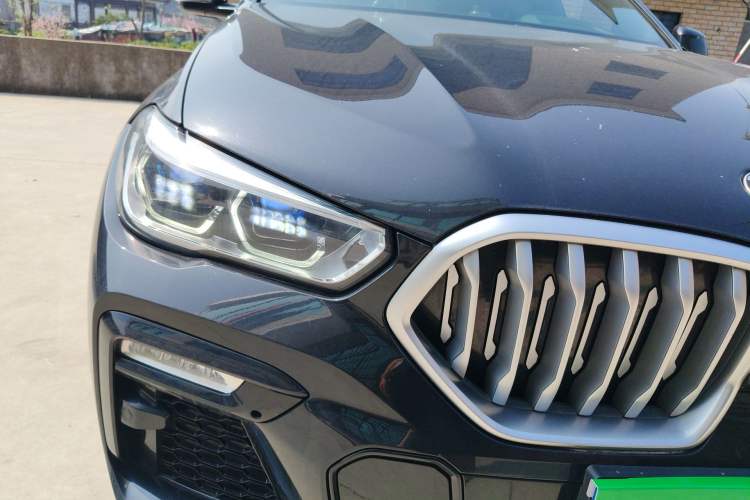 Used BMW X6 2020 xDrive40i M Sport Package Right Front Headlight