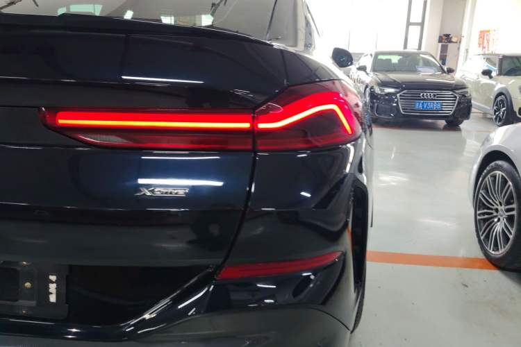 Used BMW X6 2020 xDrive30i M Sport Package Right Rear Taillight