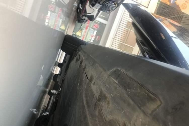 Used BMW X6 2020 xDrive30i M Sport Package Right Side Sill