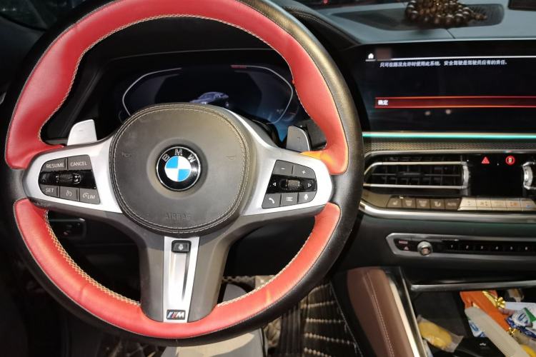 Used BMW X6 2020 xDrive40i M Sport Package Steering Wheel