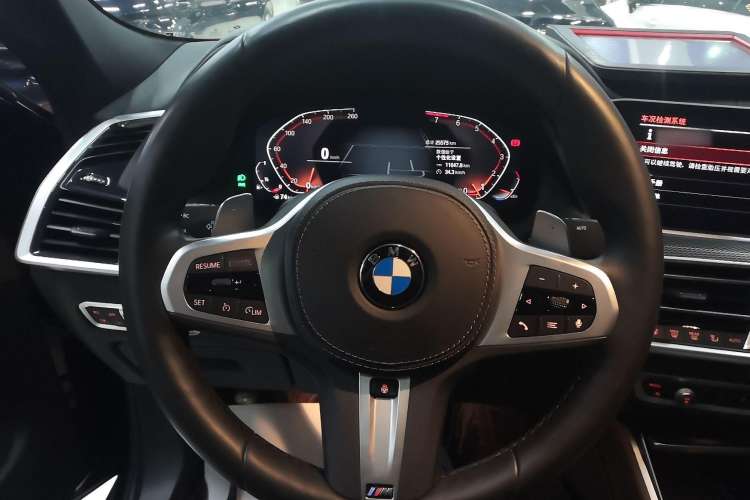 Used BMW X6 2020 xDrive40i M Sport Package Steering Wheel