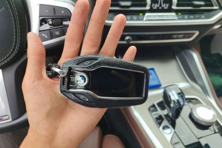 Used BMW X6 2020 xDrive40i M Sport Package Vehicle Key
