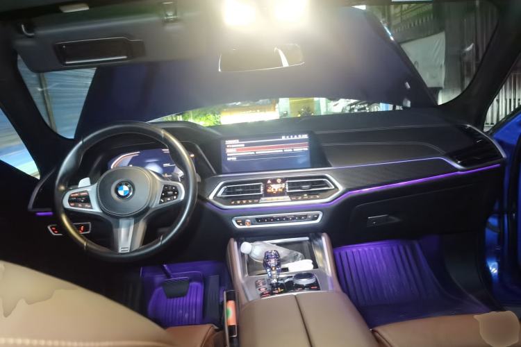 Used BMW X6 2020 xDrive40i M Sport Package Center Console