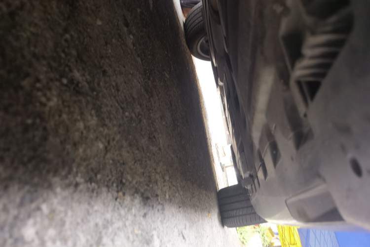 Used BMW X6 2020 xDrive40i M Sport Package Chassis Front Left