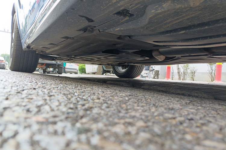 Used BMW X6 2020 xDrive40i M Sport Package Chassis Rear Left