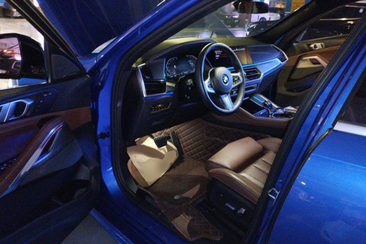 Used BMW X6 2020 xDrive40i M Sport Package Driver Seat